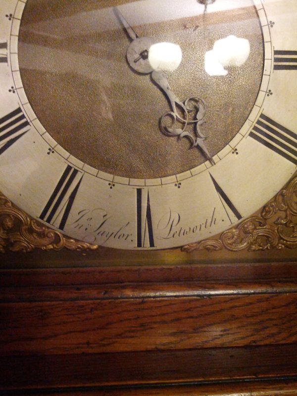 What a one handed grandfather clock is, and why they were made